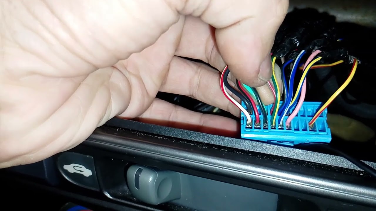 Honda fit, posição dos fios do chicote conector do rádio original