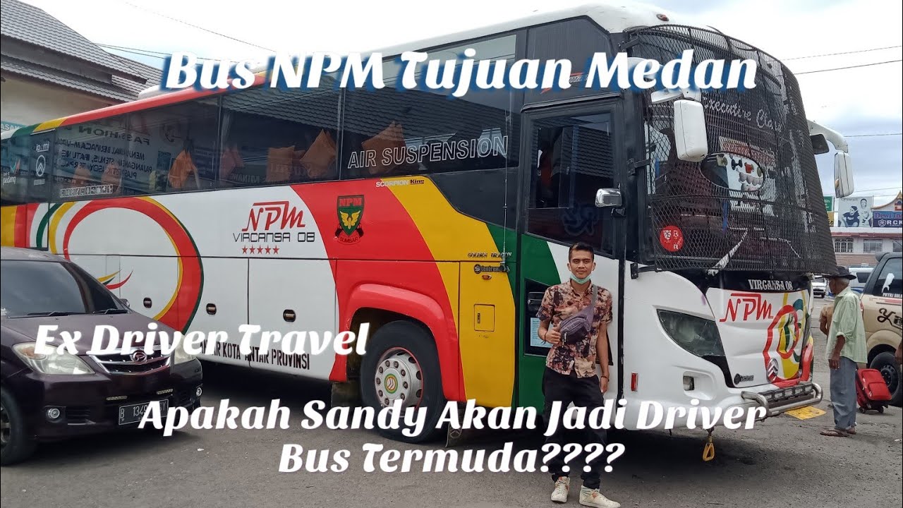 BUS NPM V08 SHAMANDE TUJUAN MEDAN DI TERMINAL AUR KUNING
