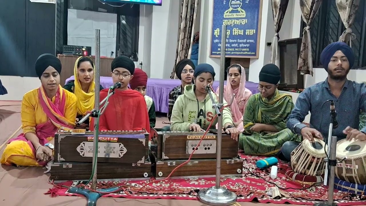 ਗੁਰਸਿਖਾ ਕੇ ਮੁਹ ਉਜਲੇ ਕਰੇ Shabad by Ravleen Kaur