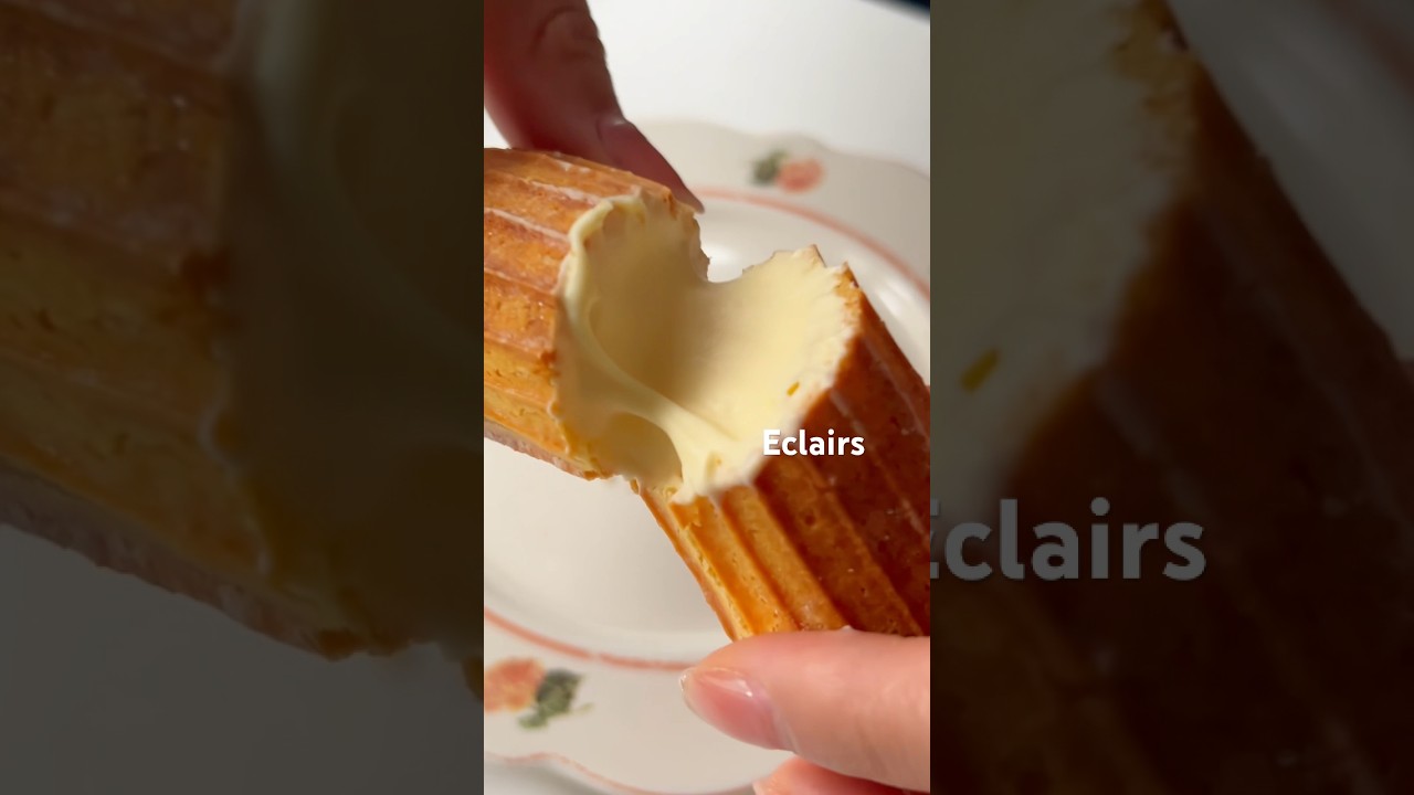 Eclairs: custard sauce filling #&eacute;clair #custardsauce #dessertsauce #desserttopping