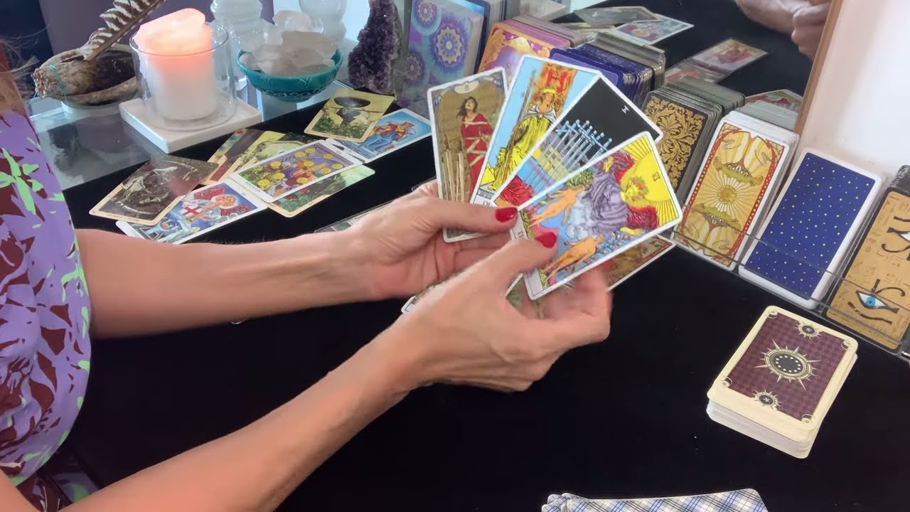 Pisces | They want you but this Karmic situation is Kicking their @$$ | Lovers Reading