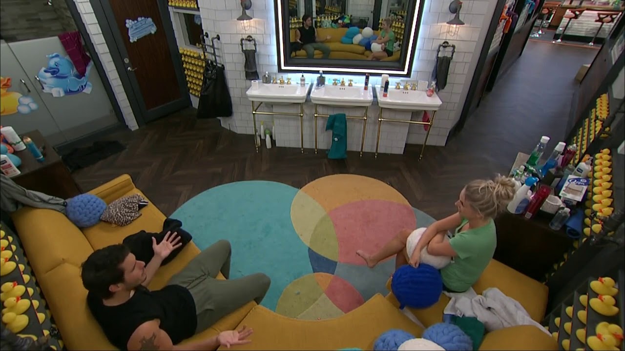 Cody says Christmas/Enzo will try to convince him to evict Nicole, he assures her he's not doing it