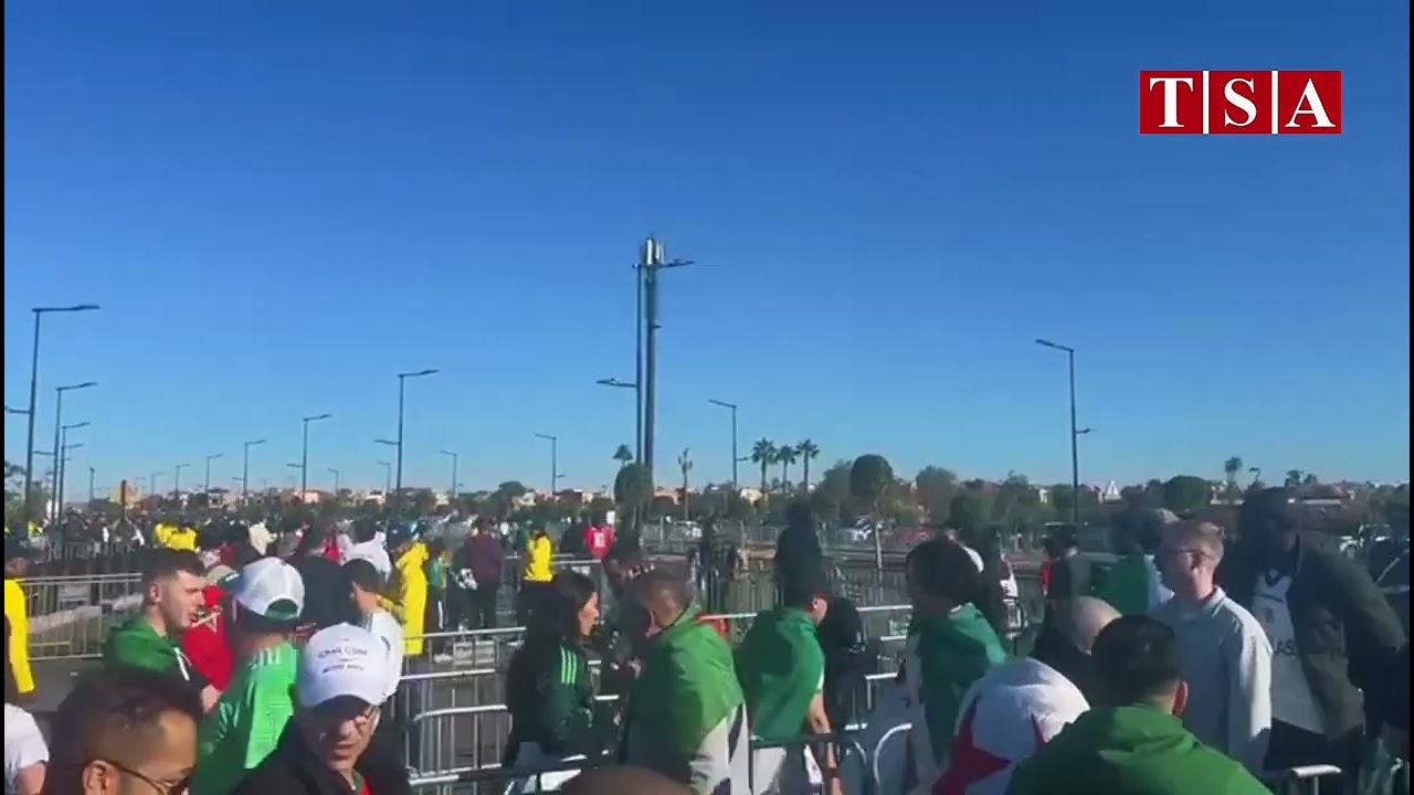 CAN 2025, Alg&eacute;rie-Nig&eacute;ria : les supporters alg&eacute;riens entrent au stade de Marrakech
