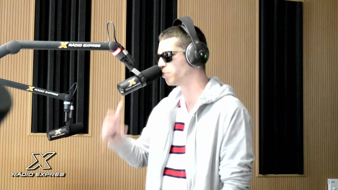 Majk Spirit - V&scaron;etky oči na mne (LIVE R&aacute;dio Expres)