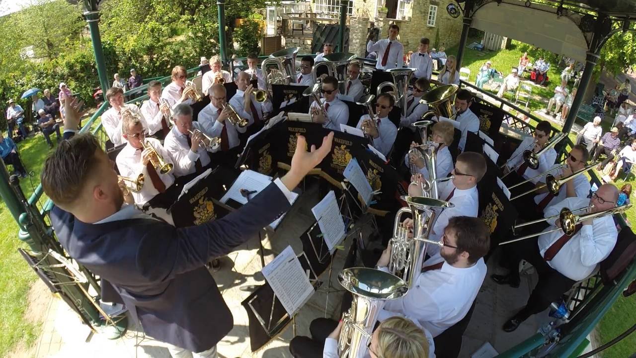 The Floral Dance - Wakefield Metropolitan Brass Band