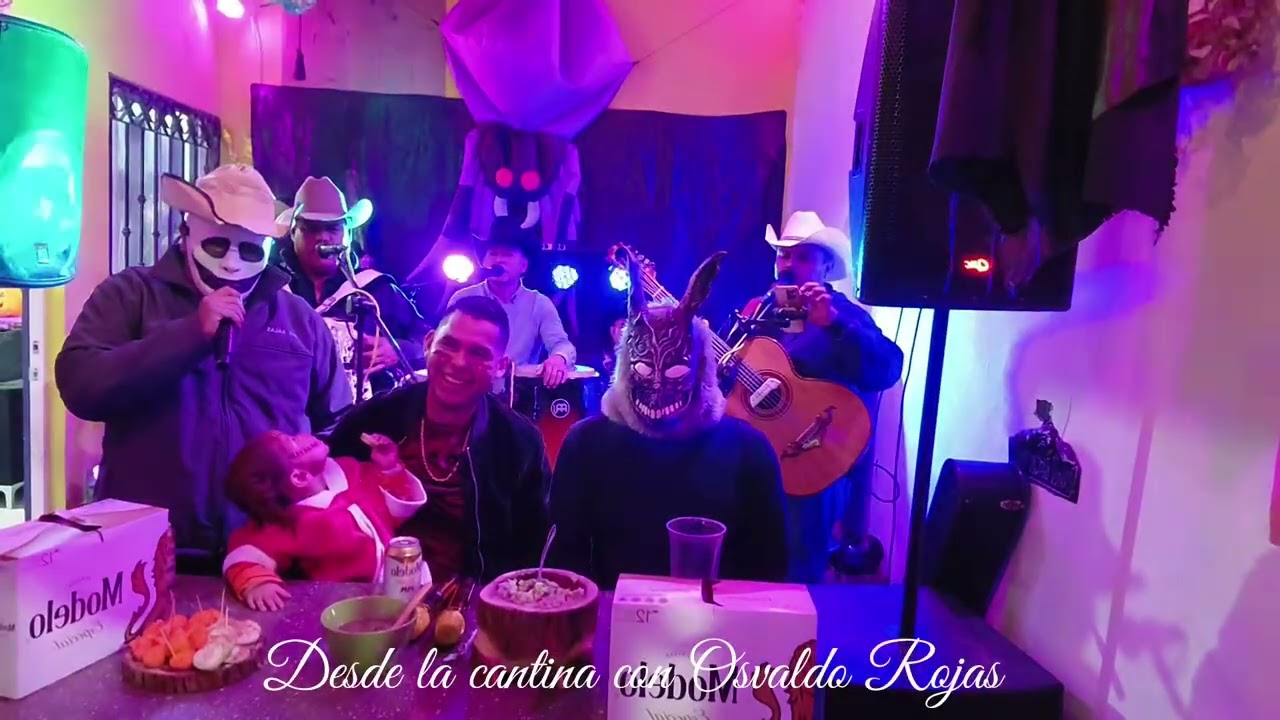 LA CUERVA DE LA PETACA - Noche de Halloween Pisteando y cotorreando, Osvaldo Rojas desde la cantina 