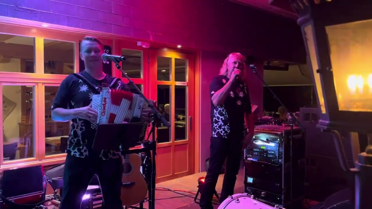 So es Schöns Panorama Chuelee huerre Schöns Lied us de schwiiz
