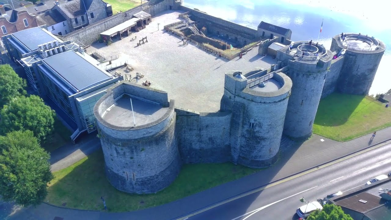 81) King John's Castle - Limerick County - Ireland (video 4K)