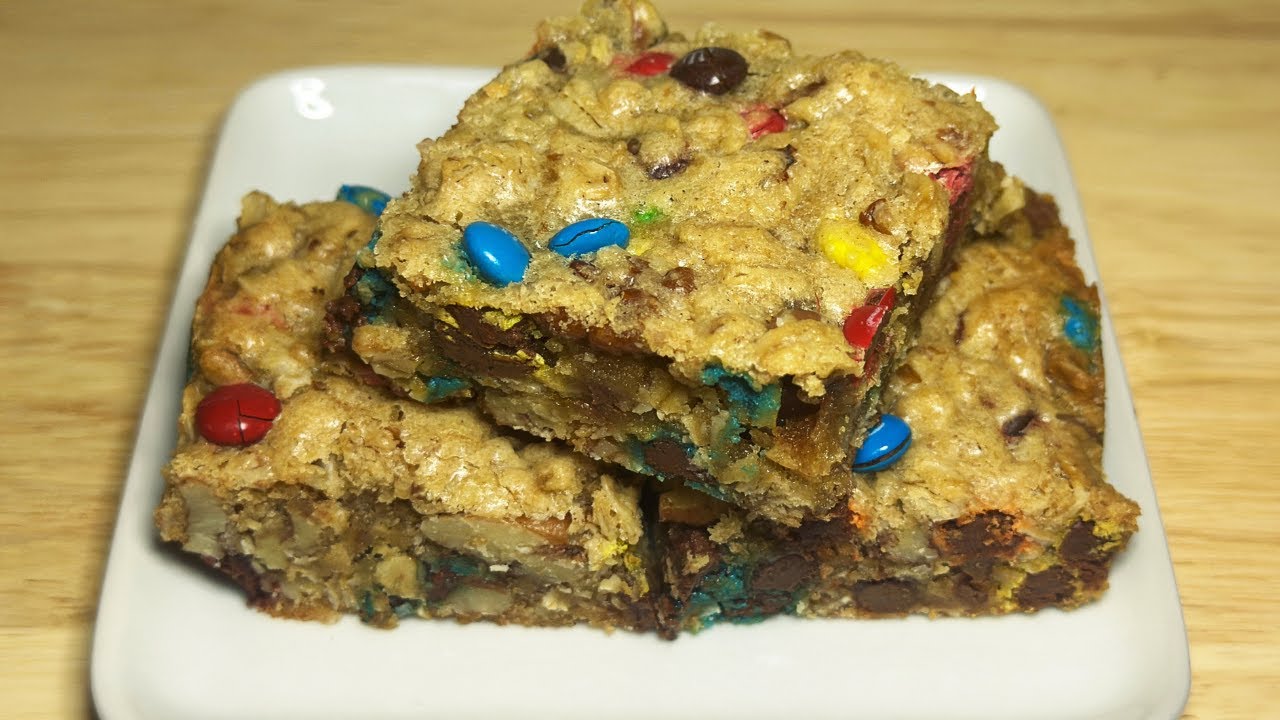 Chocolate Chip Oatmeal Cookie Bars!