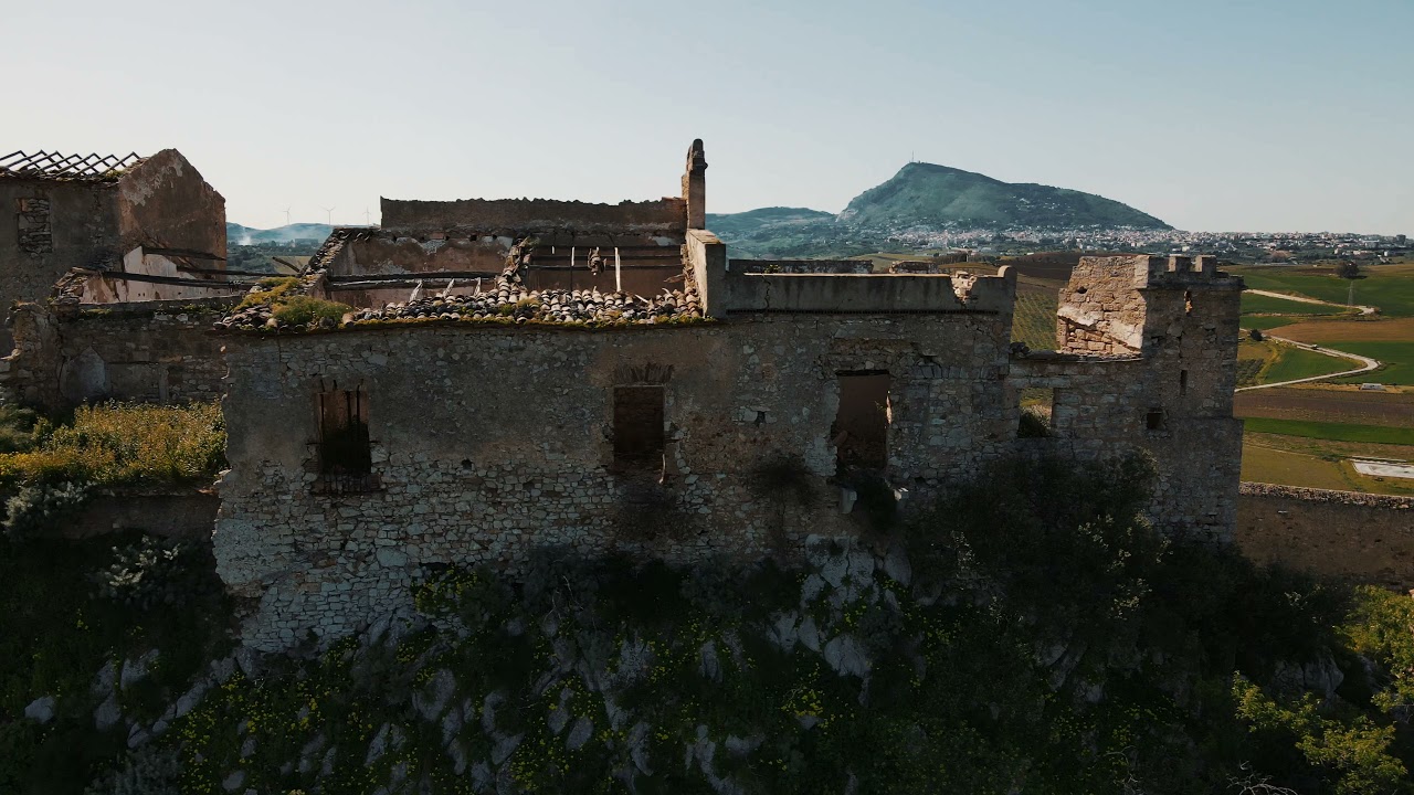 DJI MAVIC AIR 2 - Castello Di Calatubo 4k