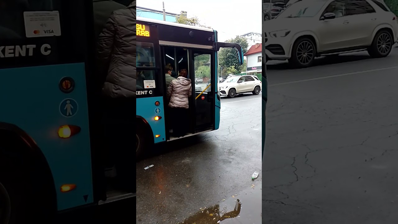 Greu de tot sa mai poti urca in STB numarul 182 in anul 2025...tre sa ai nervi de otel sa rezisti...