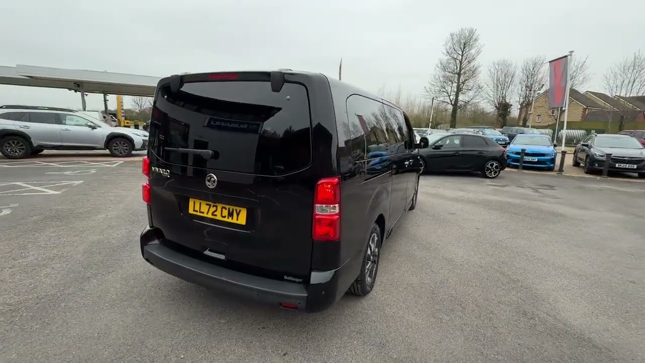 Vauxhall Vivaro Life L Elite 2.0 Turbo D (180) Auto 8 Seat 2022 