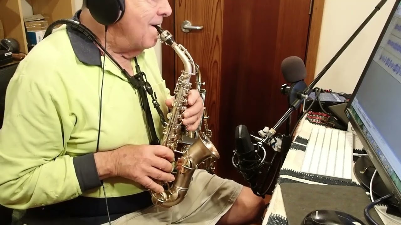1915 H.N. White King curved soprano demo by Wade Cornell