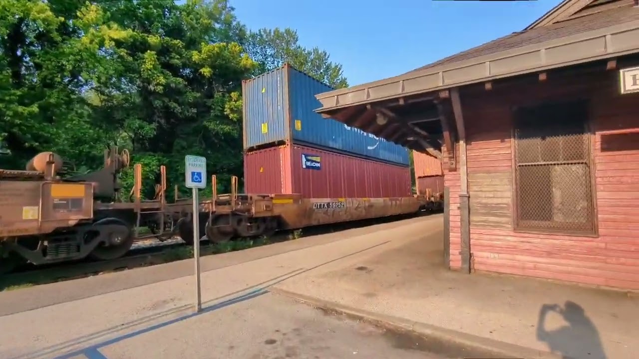 Trains in Harpers Ferry WV