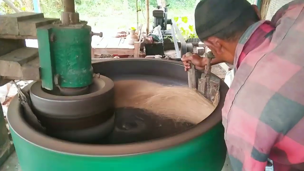 চিড়া বানানোর সিস্টেম।