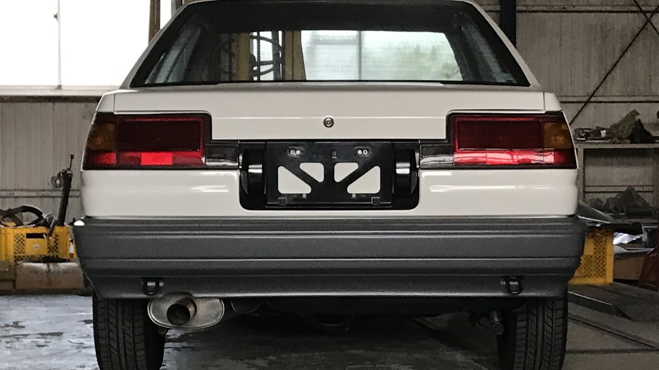 TOYOTA AE86 Restoration 70 リヤバンパー再生の前半