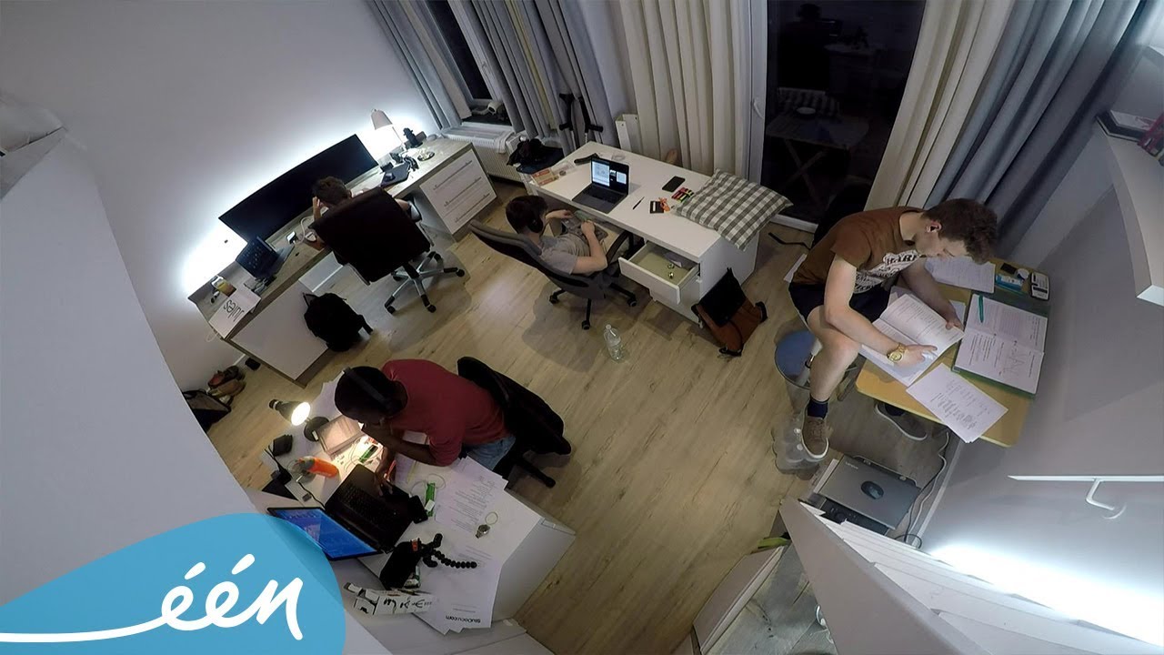 Op kot: Studeren in de J-bib