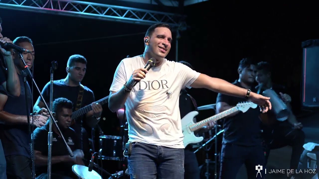 Prisionero de Amor; Corral de Piedras - Farid Leonardo