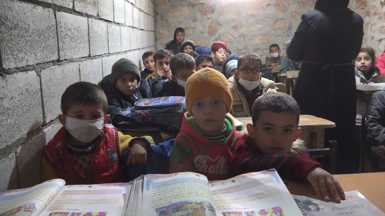 مدرسة في اعزاز تستقبل الطلاب رغم ظروفها الصعبة