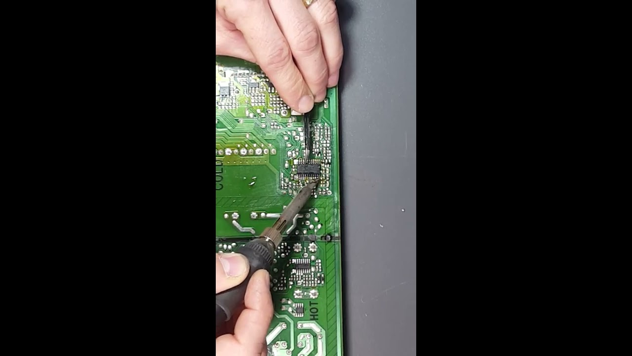 Inlocuire circuit Integrat SMD Metoda Simpla si rapida.
