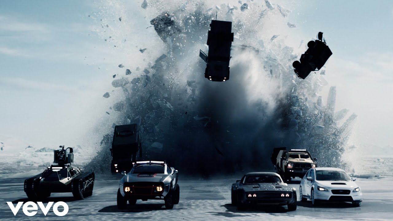 Elley Duh&eacute; - MIDDLE OF THE NIGHT (Starix Remix) | FAST & FURIOUS [Chase Scene]