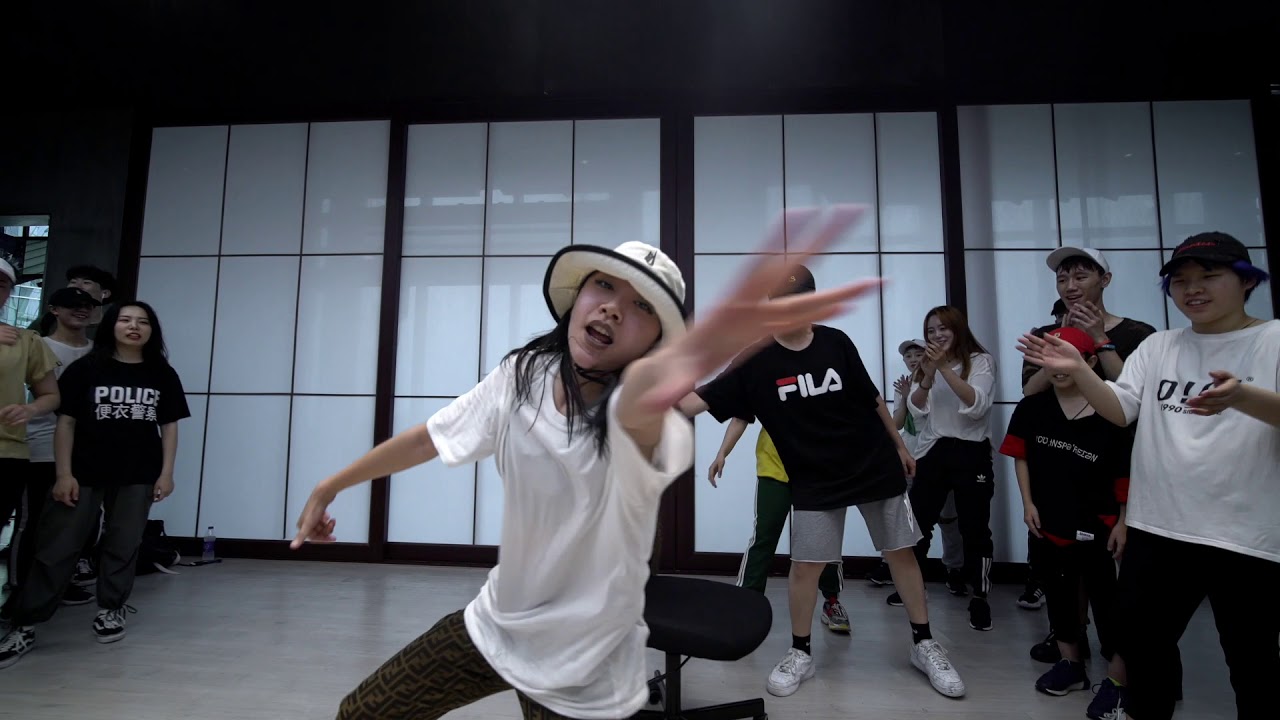 Cardi B, Bad Bunny & J Balvin - I Like It - Choreography by Apple Yang