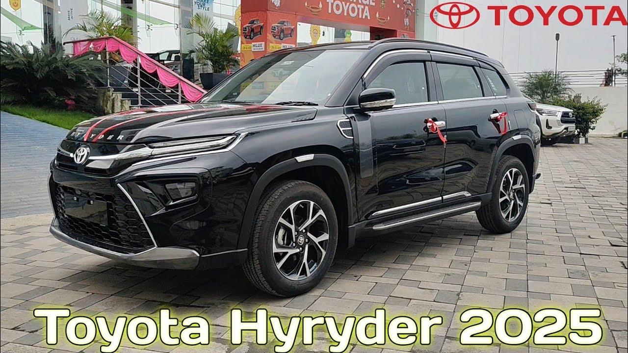 Новый Hyryder 2025, черный цвет - все оригинальные аксессуары!! Оригинальные аксессуары для Toyot...