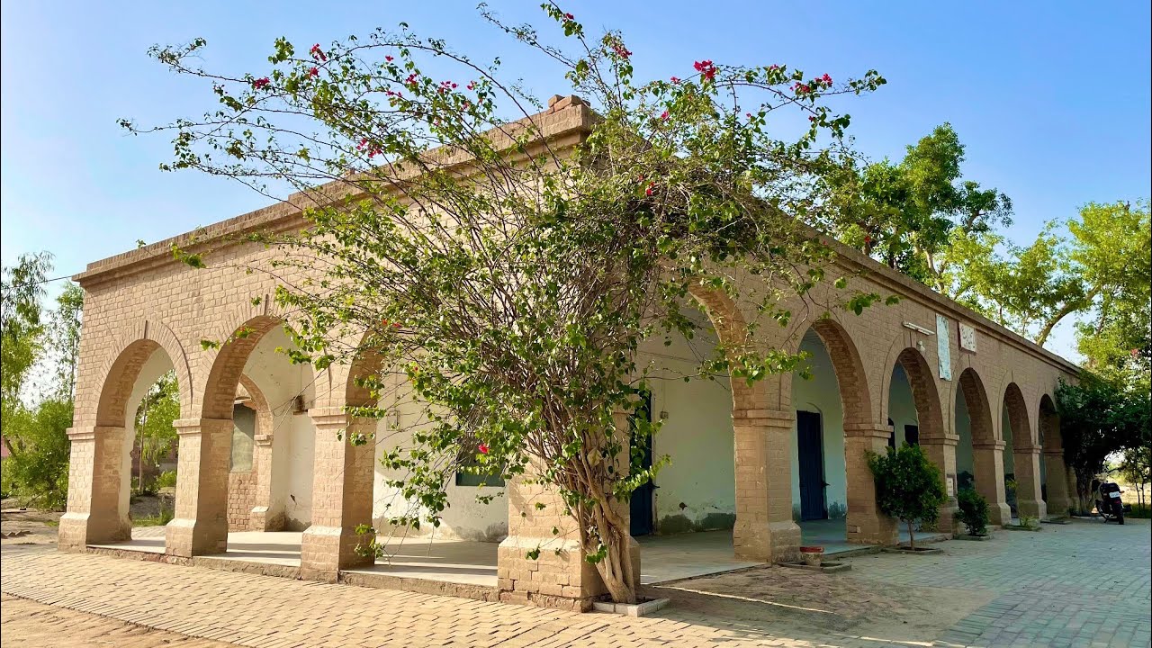Yasmin Canal Rest House || Built by British Government in 1938
