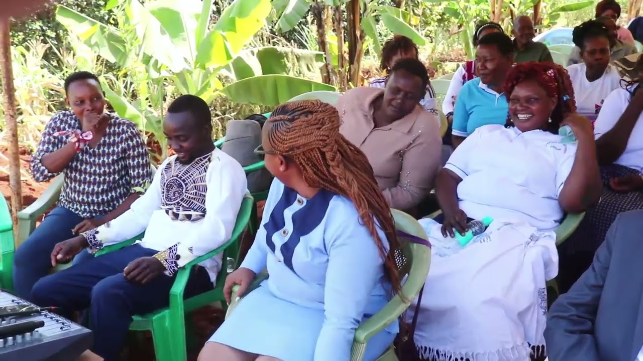 Alex Ngugi Murinduko  Ngone asyai  live