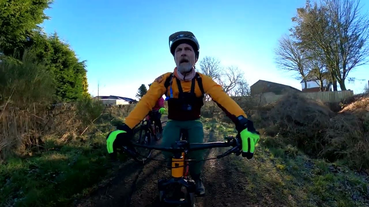 Cinder Trail - heading into Ravenscar (4K) - 2022-01-15