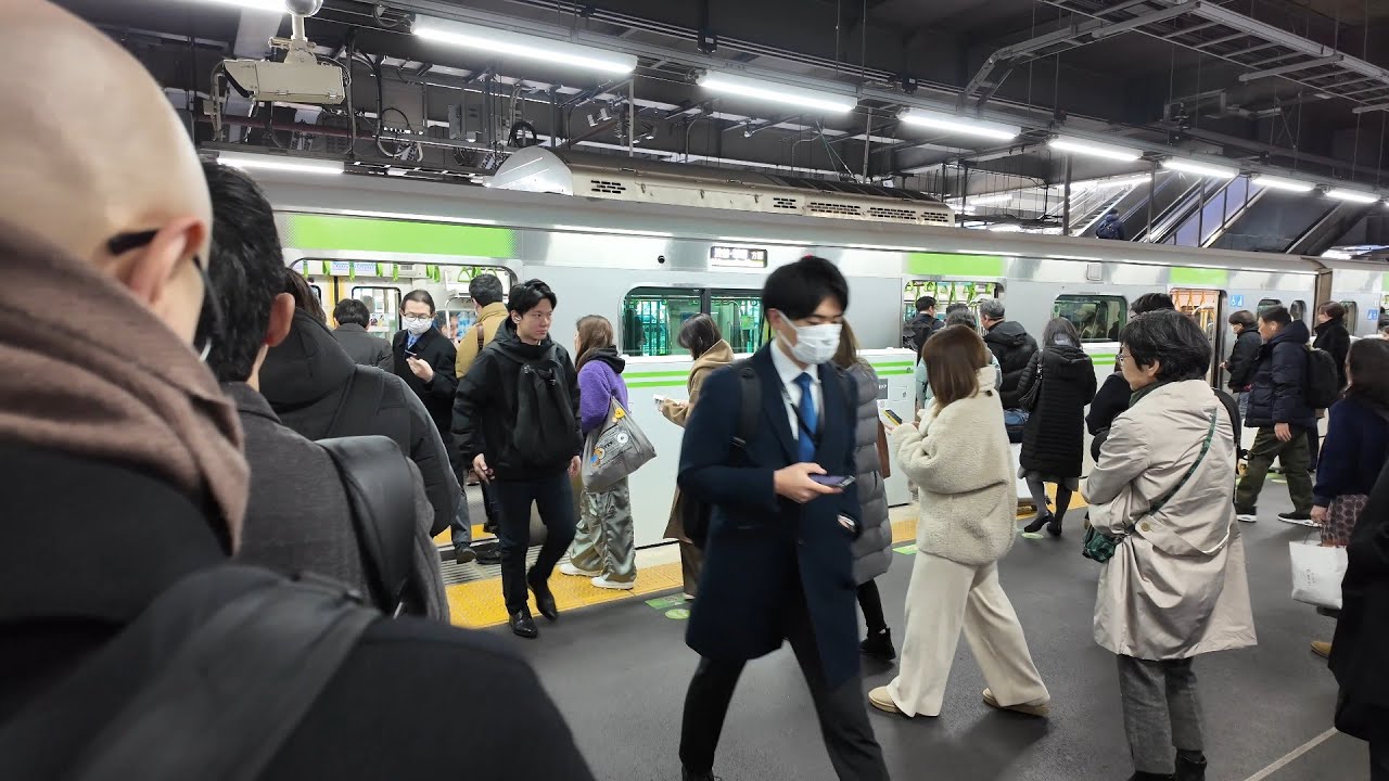 Riding the JR Yamanote Line | Shinagawa Station to Harajuku Station