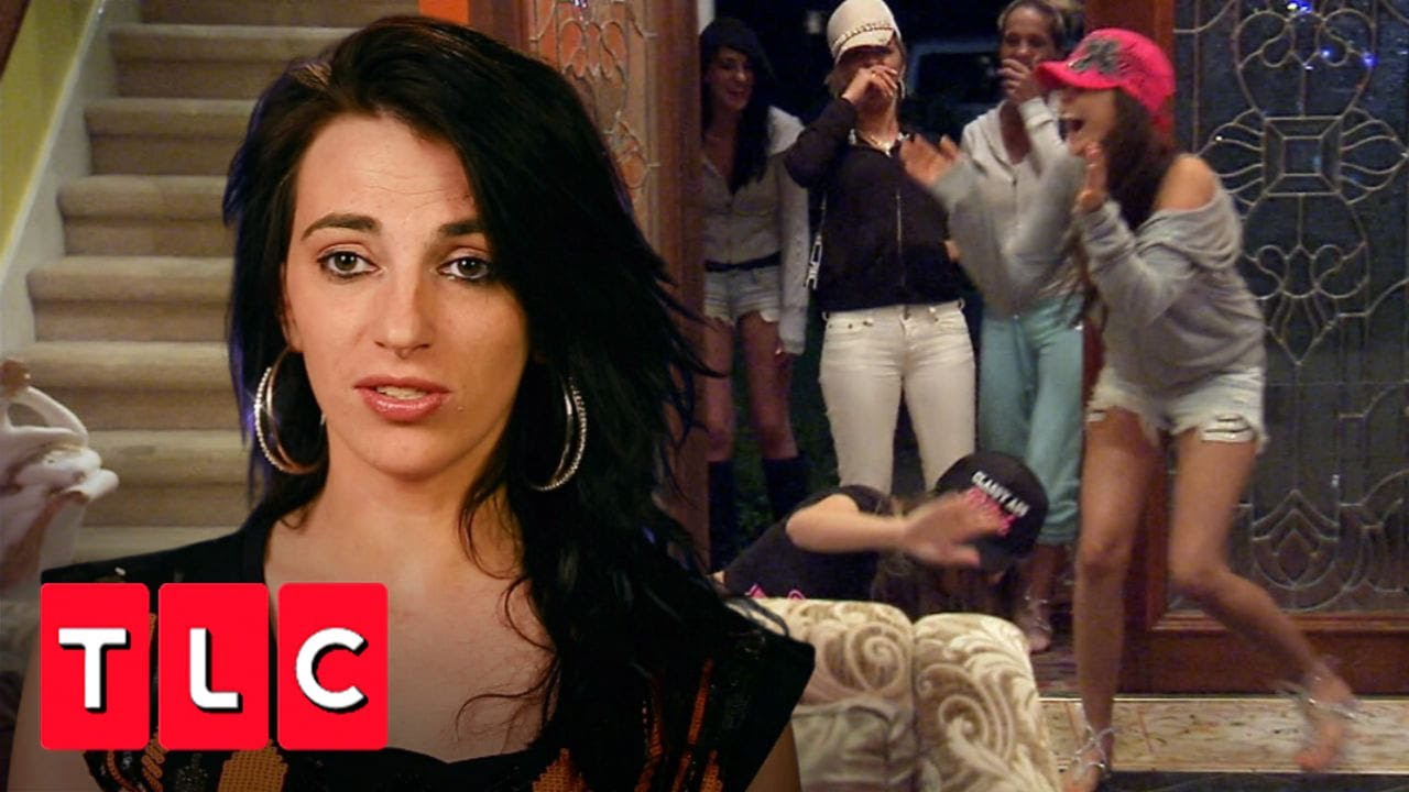 Las hermanas están listas para disfrutar de los lujos de New Orleans | Hermanas Gitanas | TLC