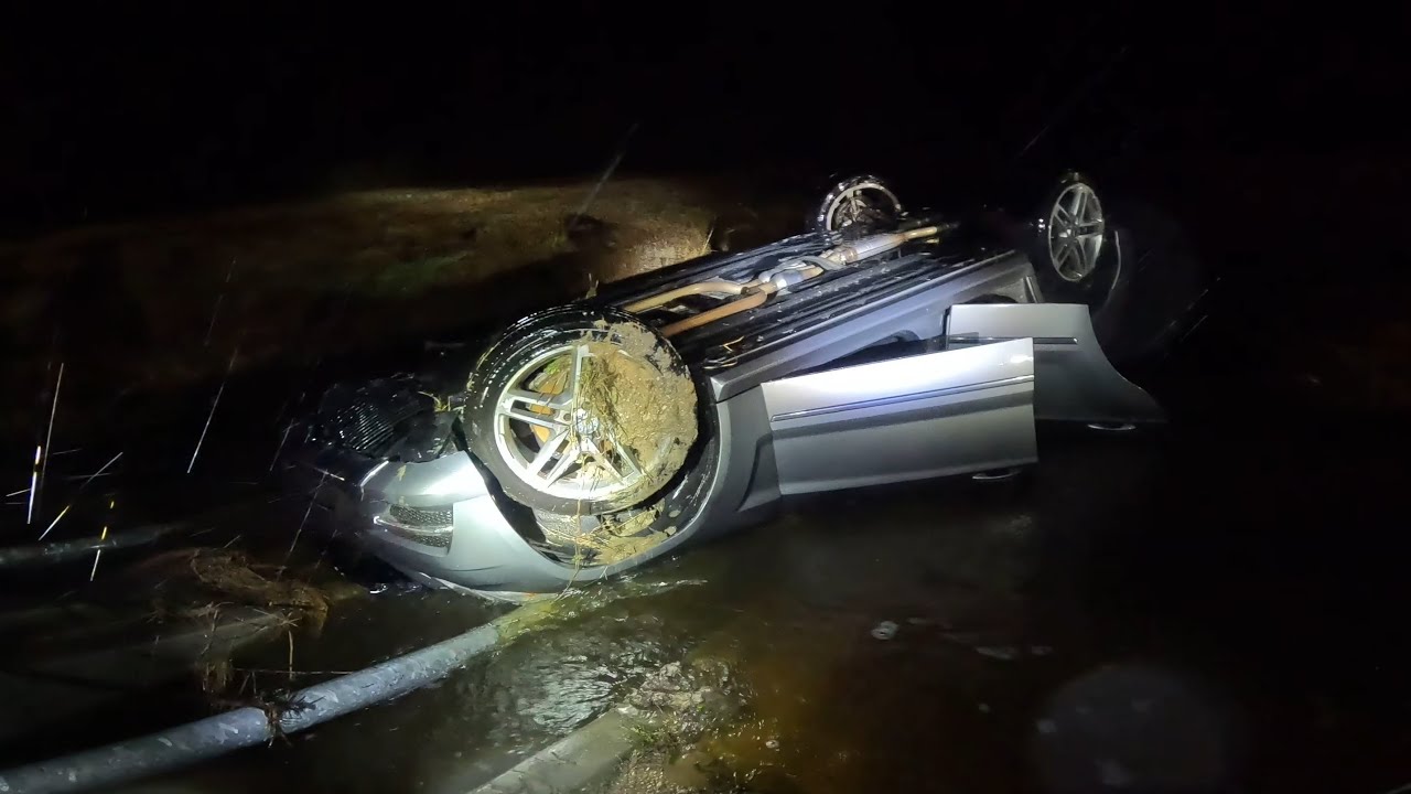 Mercedes-Benz Rollover! It Couldn't Get Much Worse!