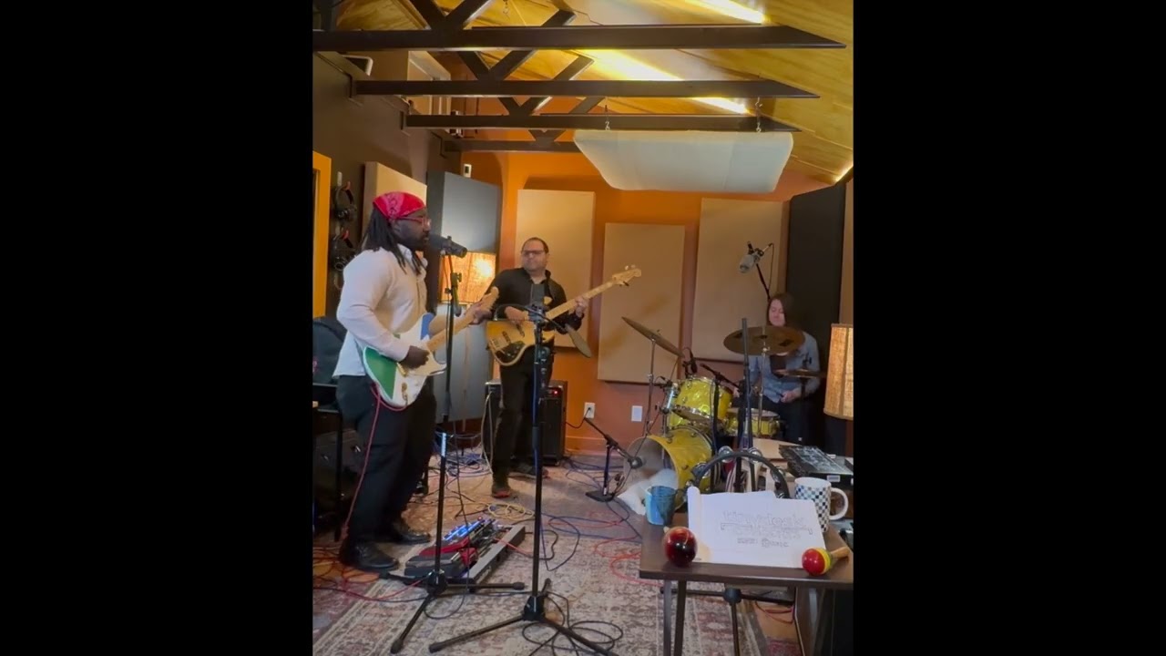 Senie Hunt Trio - Cadence (NPR Tiny Desk Submission)