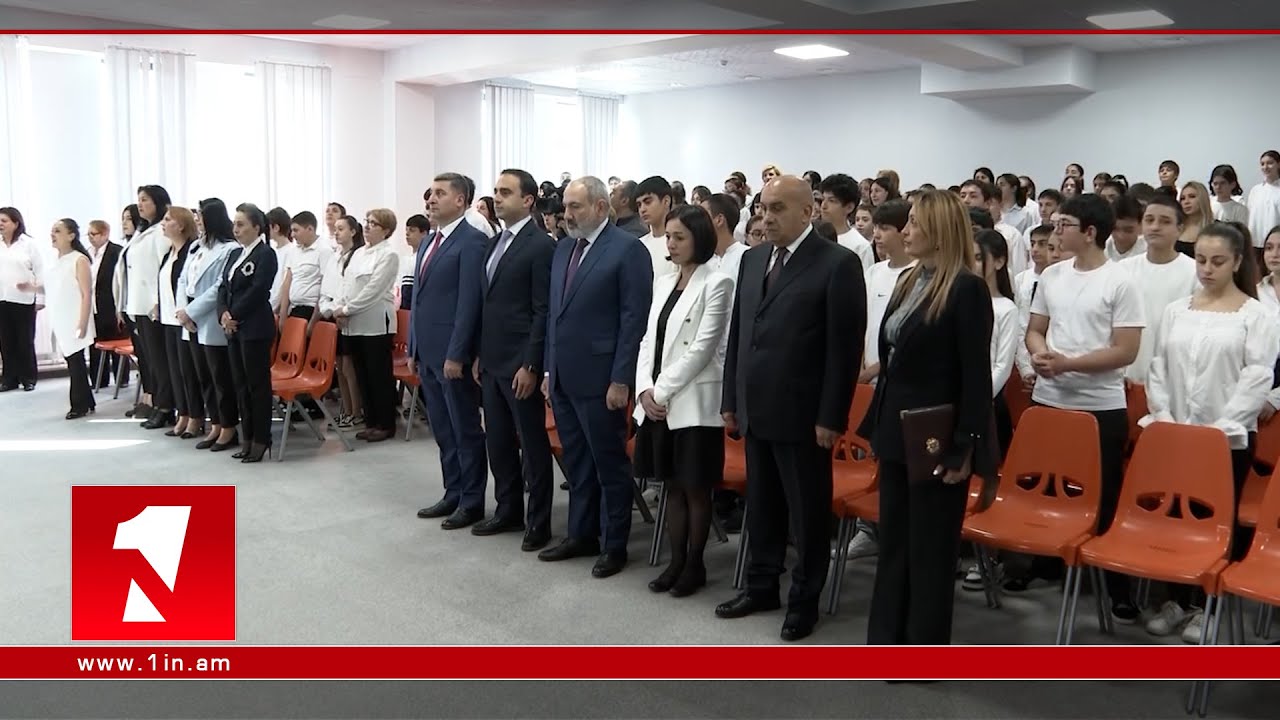 Փաշինյանն այցելել է Երևանի վերակառուցված թիվ 6 հիմնական դպրոց