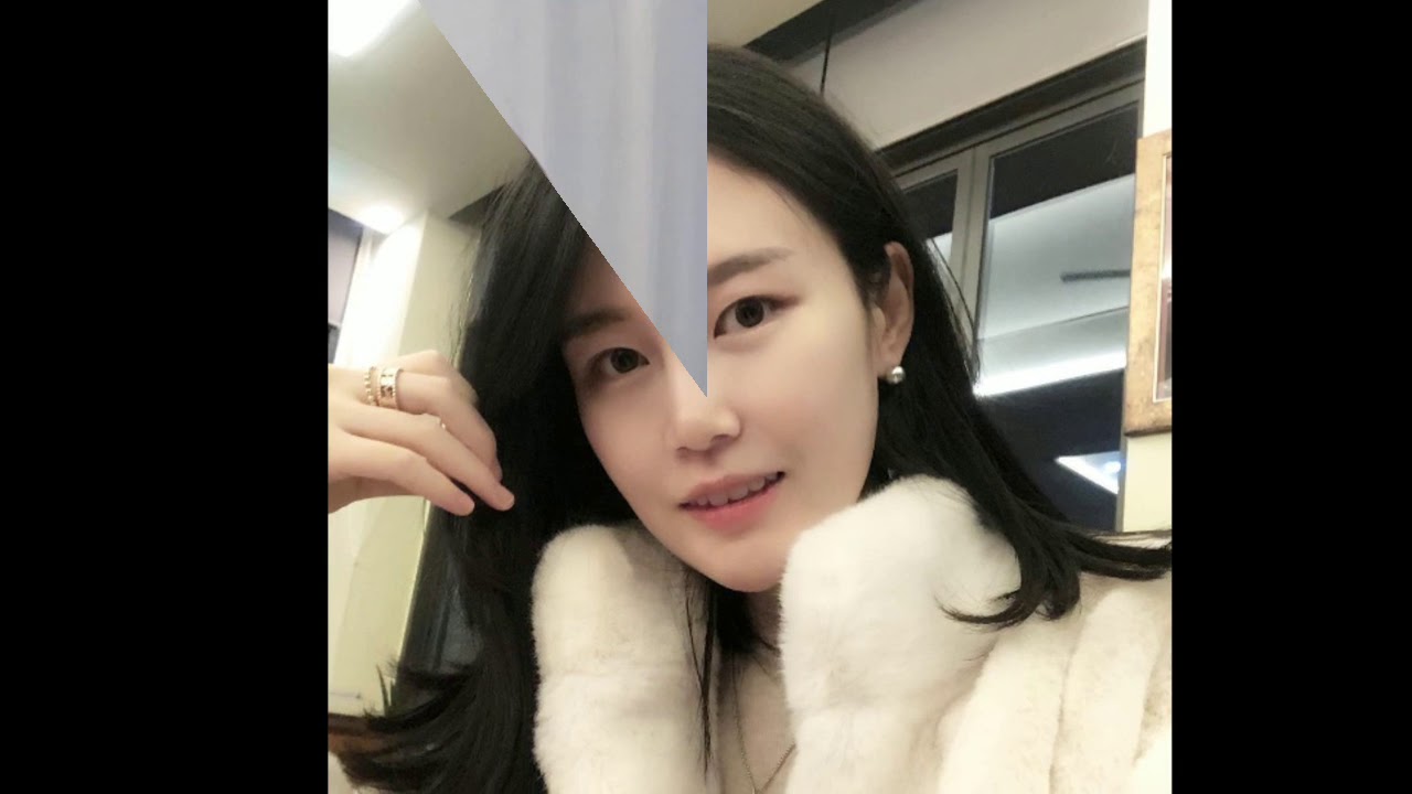 Asian Women in fluffy Fur Coats Pics