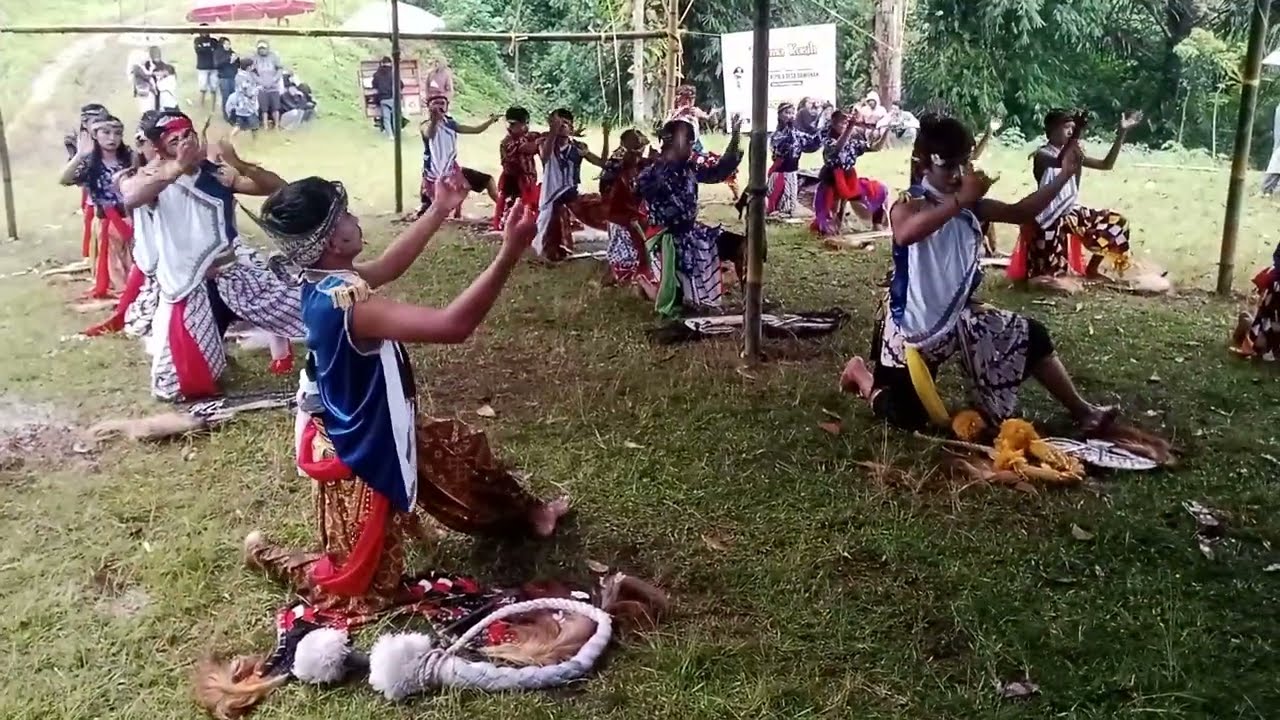 Terbaru seni Tari kuda kepang manggala kersa mbangun joyo