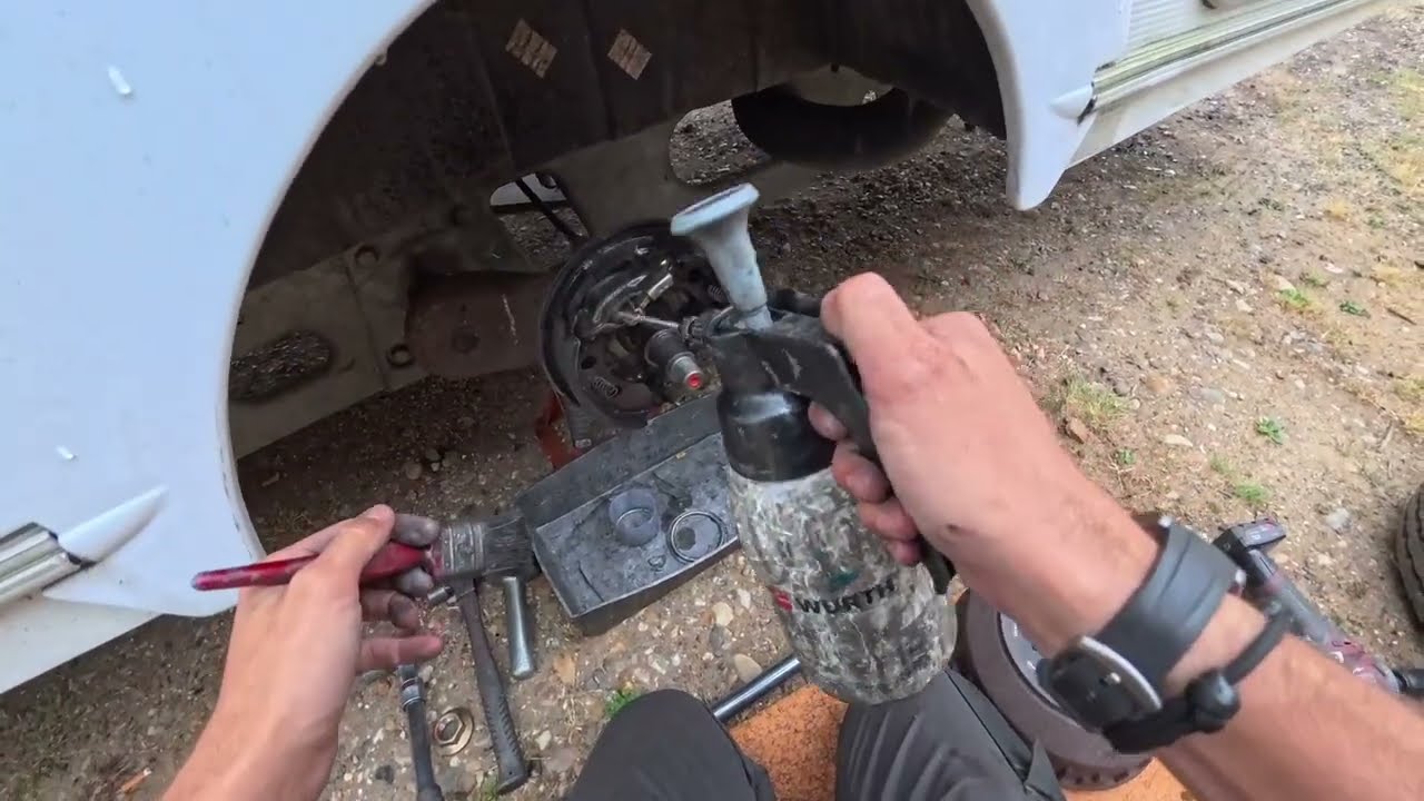 Caravan Servicing on something a little different!
