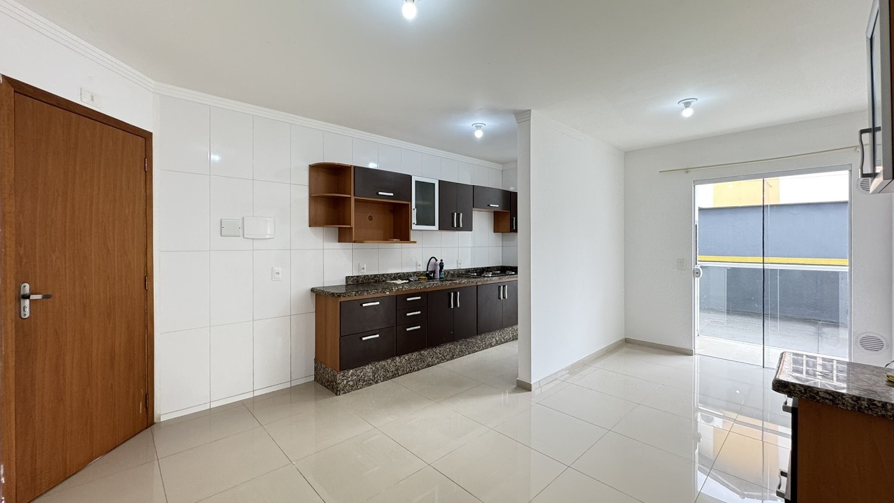 Locação - Apartamento com 02 quartos para Alugar no Bom Retiro