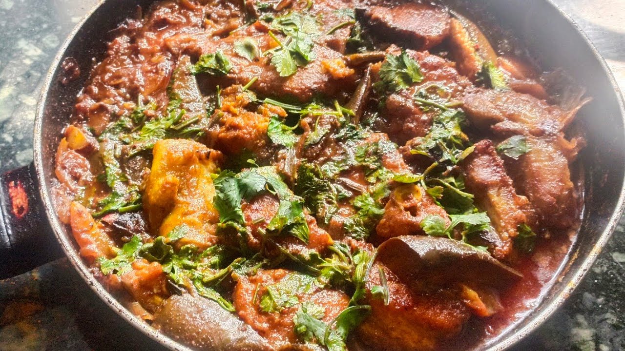 বেগুন দিয়ে বোয়াল মাছের ঝাল । In The Kitchen 