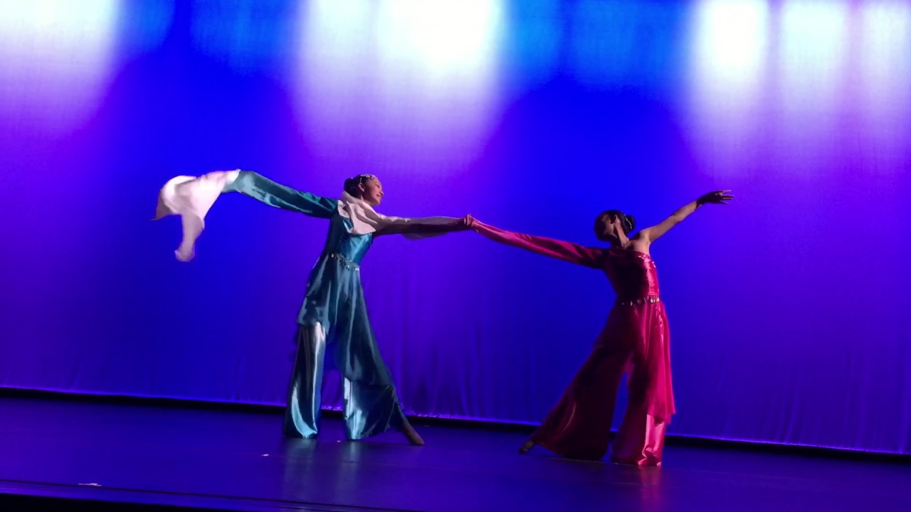 Duet Long Sleeve Chinese Dance