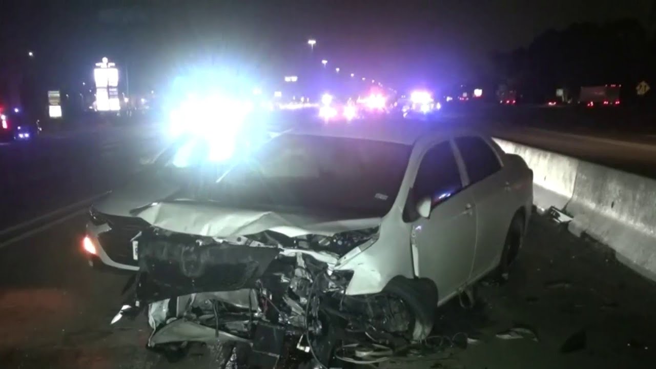 2 dead in 11-vehicle crash involving motorcyclist on I-45 North Fwy and SH-242 southbound in Mon...