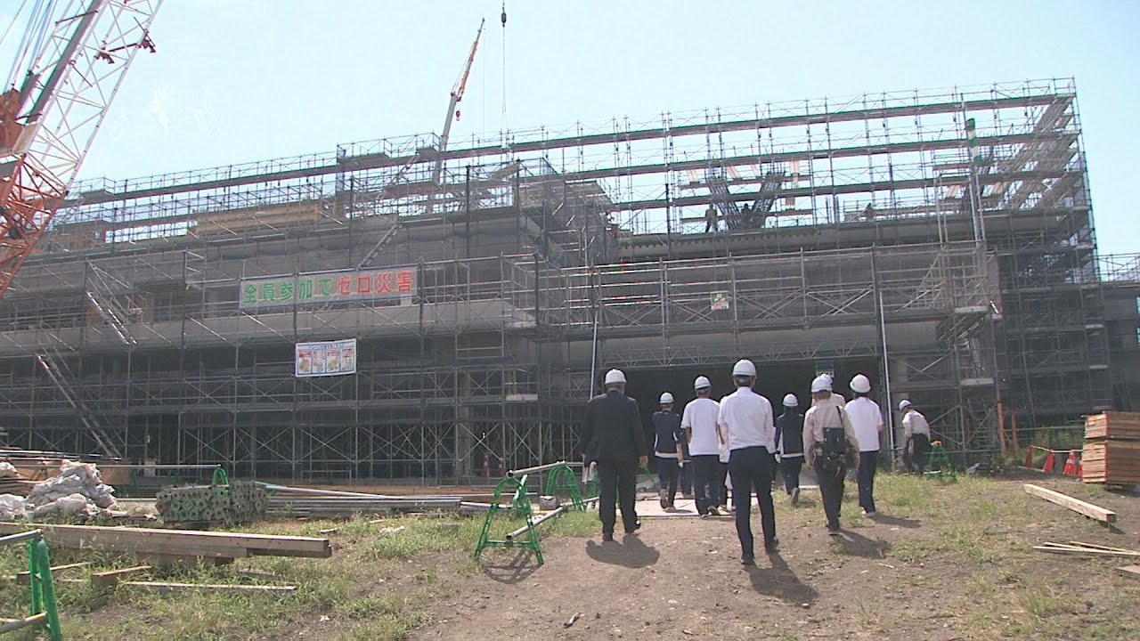 群馬・安中市新庁舎の建設現場見学　高校生が建設業への理解深める　(25/09/08)