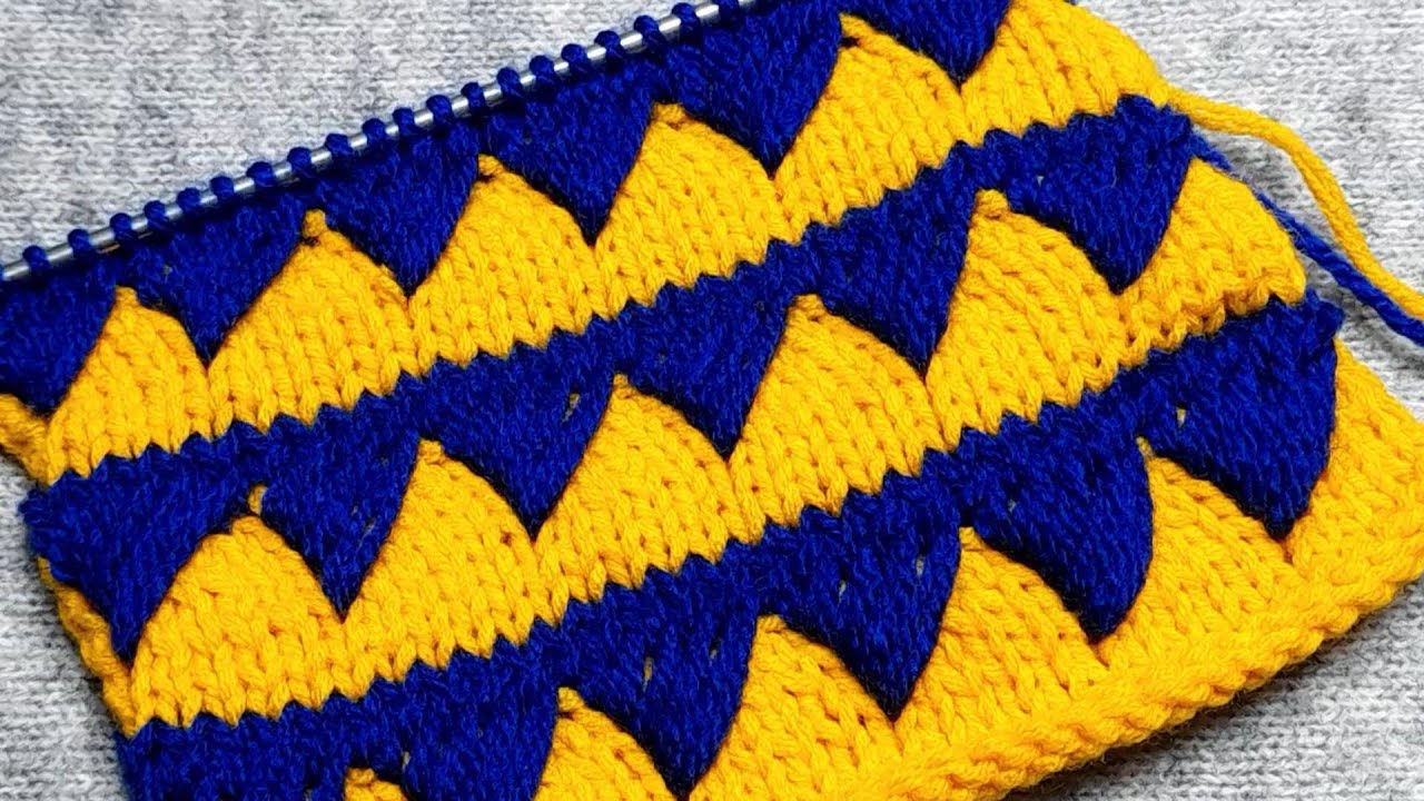 KNITTING PATTERN FOR SWEATERS/TWO COLOUR PATTERN