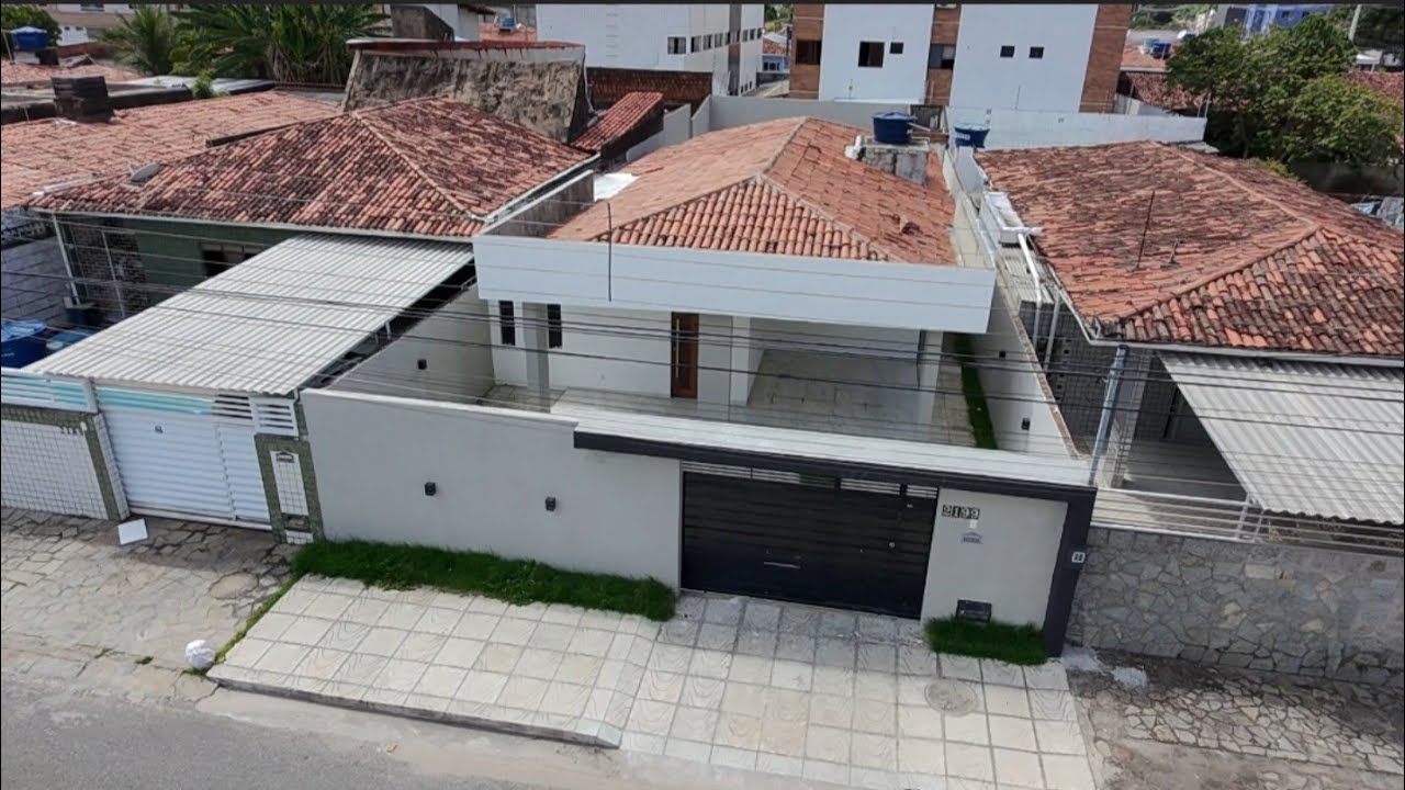 Casa em João Pessoa  no Cristo em Excelente Localização.