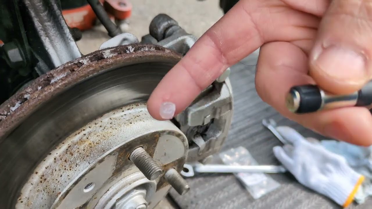 ムーブコンテカスタム異音の一部金属音が消えたかも？