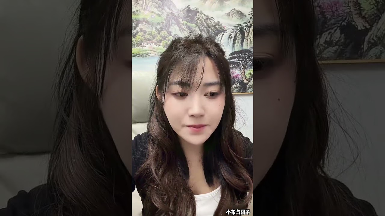 阿子与小东：阿子来了广州，事情怎么样了，阿子能解决么？这时姐姐打电话过来，问阿子人在哪里。#邱大哥#糖糖#木炎#阿子 #阿伟#乌之莫#情感故事#农村姑娘#都市故事