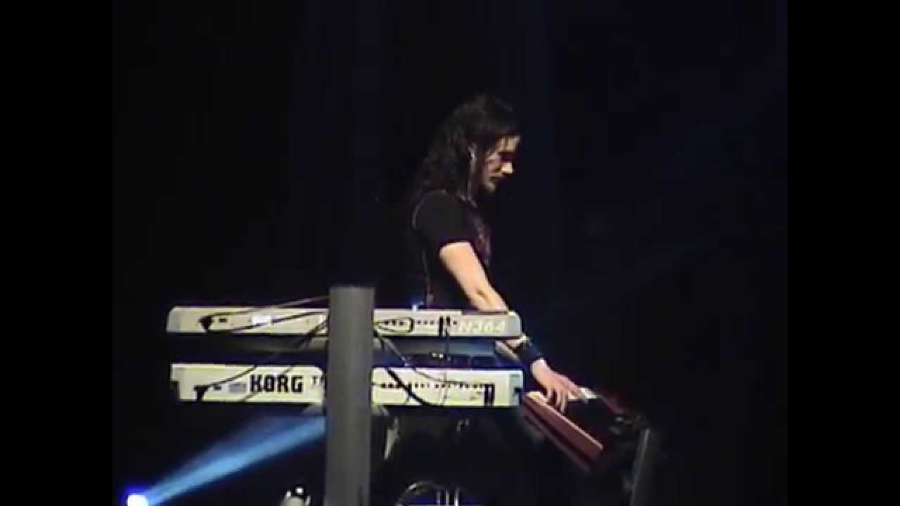 Nightwish - 10.Dead Boy's Poem Live in Montreal 15.12.2004