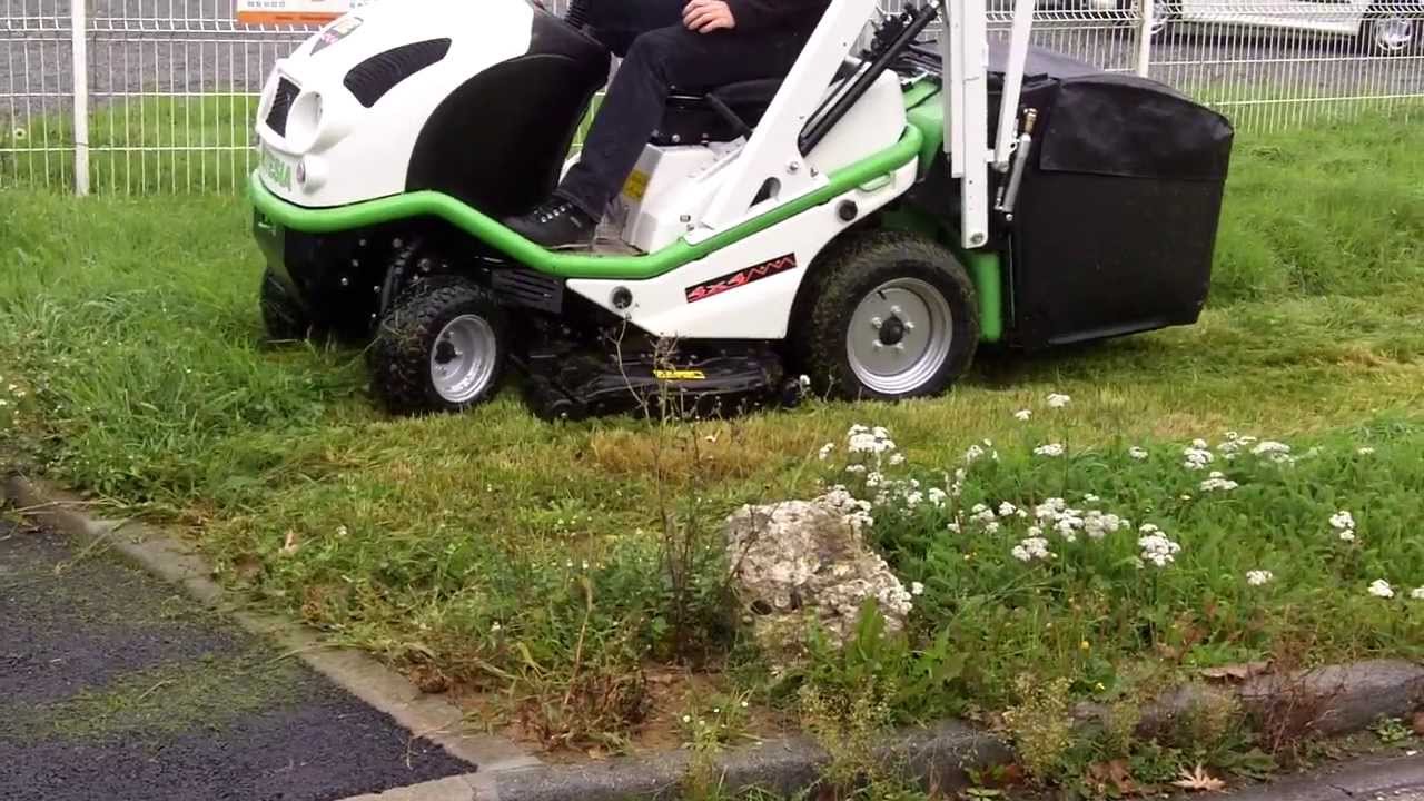 CONQUEST : Autoportée Etesia Hydro 124P HVHP  4x4 aux matinées de l'innovation espaces-verts [1]