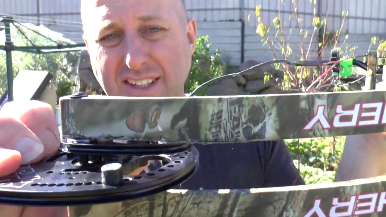 Compound bow derail